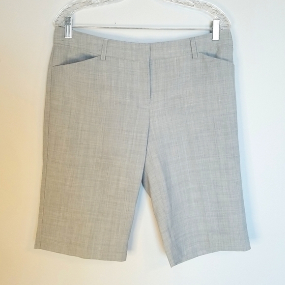 Express Design Studio Editor gray Bermuda style pants size 10 EUC - Picture 1 of 6